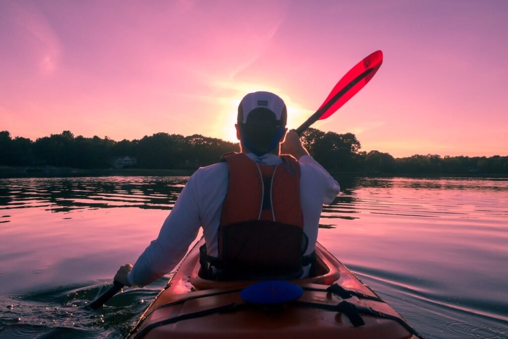 man-sea-water-sunset-boat-river-28323-pxhere.com-min